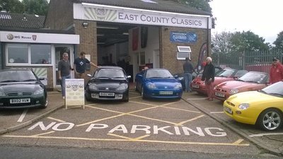 East County Classics day,dogs,hard top handover 027.jpg