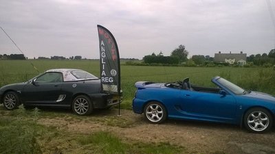 East County Classics day,dogs,hard top handover 053.jpg