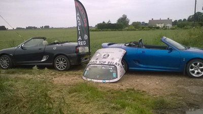 East County Classics day,dogs,hard top handover 057.jpg